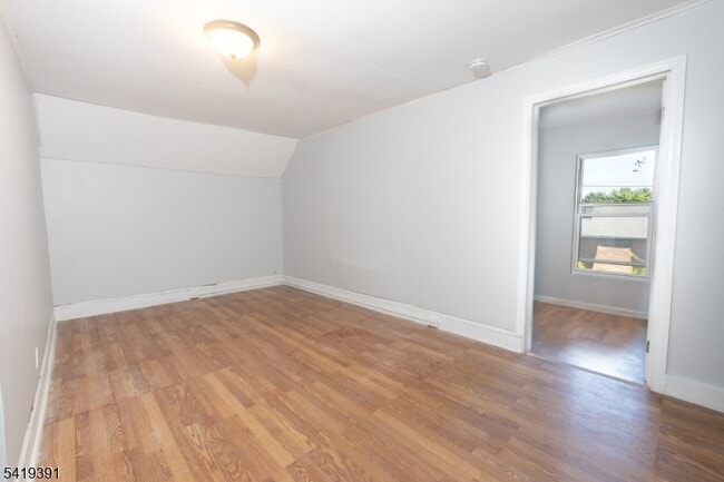 Building Photo - 297 W Broadway