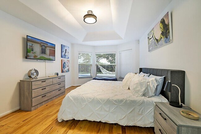 Building Photo - 18965 Adagio Dr