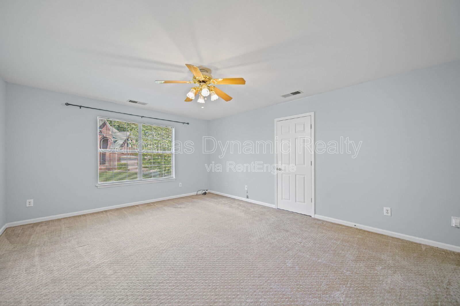 Building Photo - 2812 Redfield Dr
