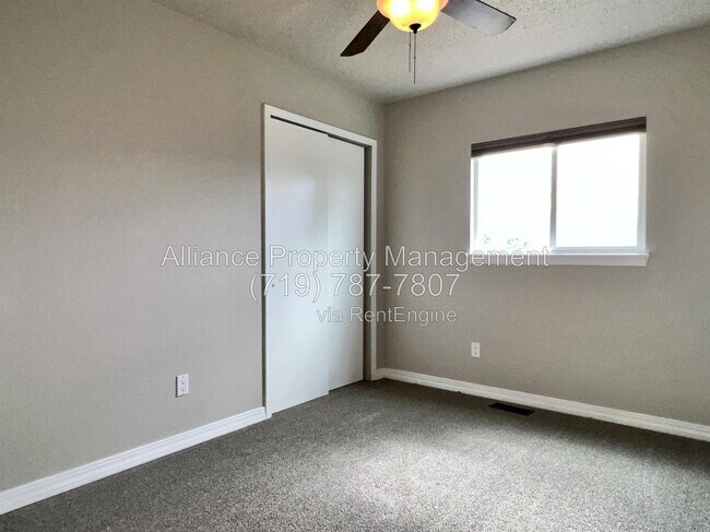 Building Photo - 6318 Galway Dr