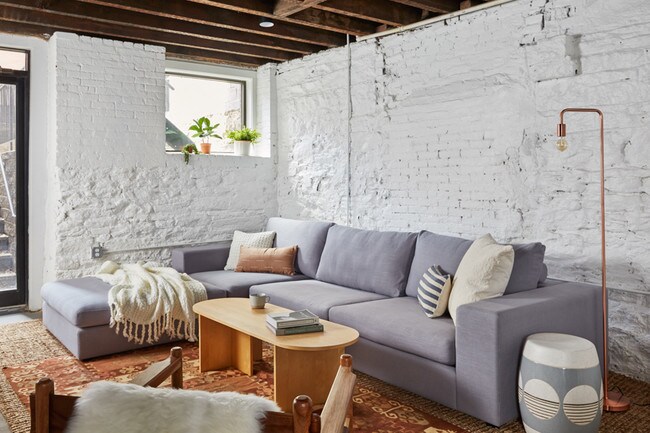Building Photo - Common Hamilton (Furnished Rooms)