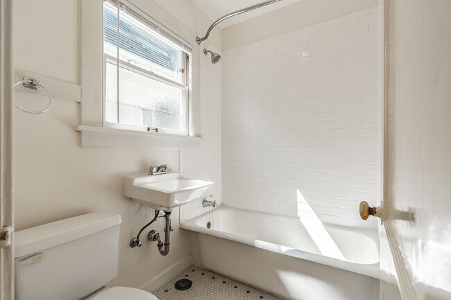 Interior Photo - Broadway Court