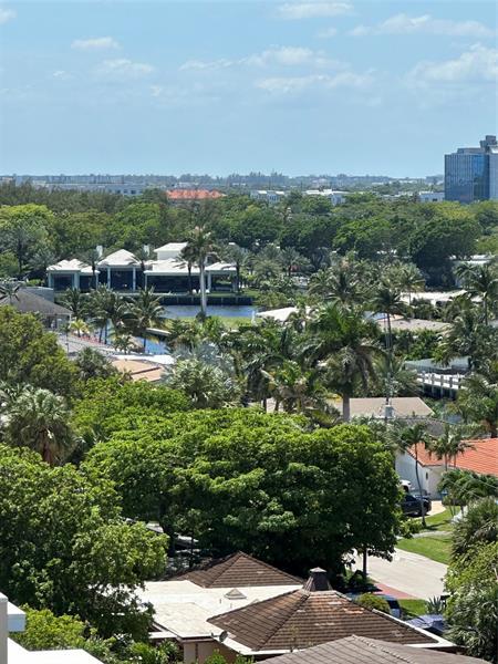 Building Photo - 1900 S Ocean Blvd