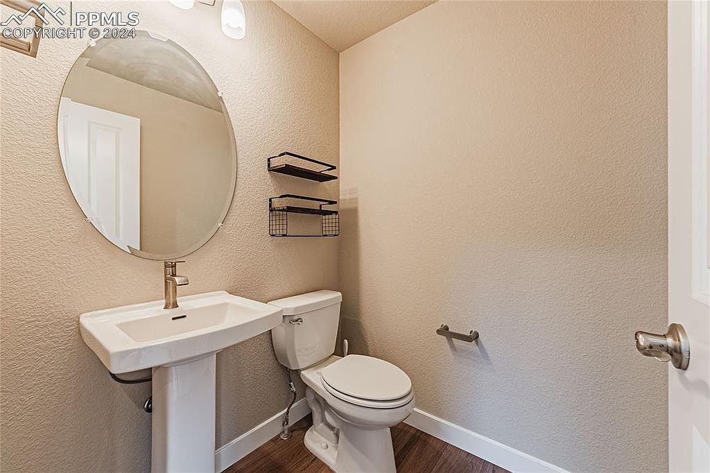 Building Photo - 4028 Ryedale Way