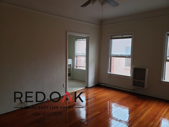 Building Photo - 603-604 Cochran Ave