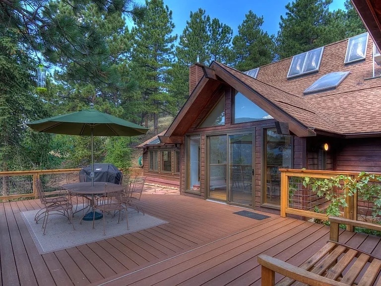 Back deck - 519 Sugarloaf Rd