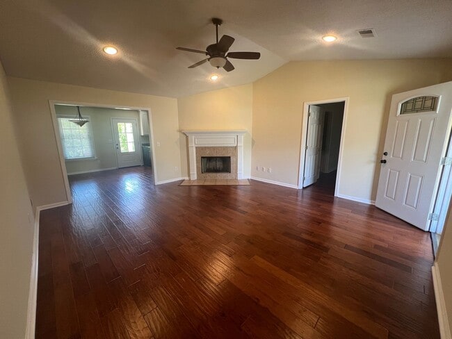 Building Photo - 14163 River Point Cir