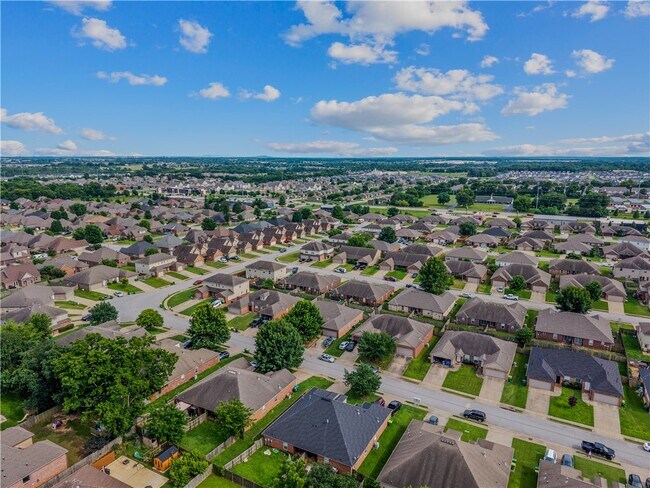 Building Photo - 288 Copper Oaks Dr