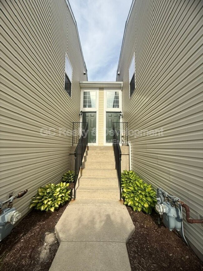 Building Photo - 1064 Turin Dr