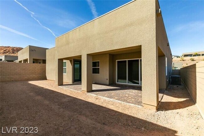 Building Photo - COMING SOON - Ready no later than Mid-June