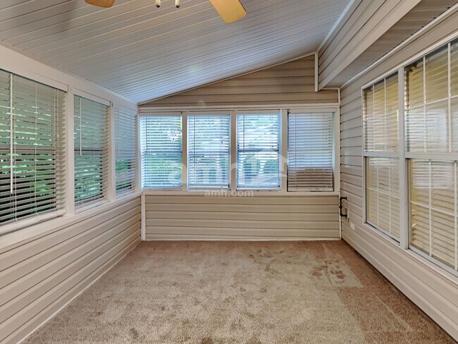 Building Photo - 3391 Washington Commons Ave NW