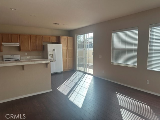 Building Photo - 33955 Lily Rd