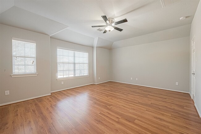 Building Photo - 2748 Maybrook Hollow Ln