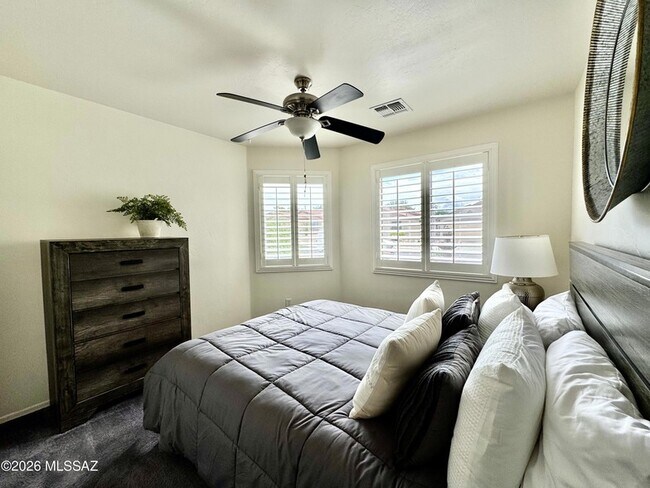 Building Photo - 12361 N Globe Mallow Pl