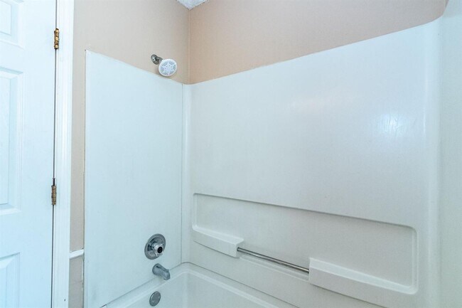 Building Photo - 2312 91st St