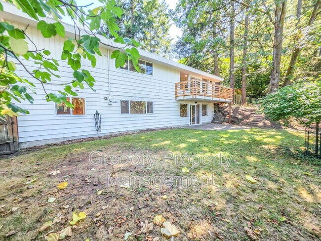 Building Photo - 15506 Juanita Dr NE
