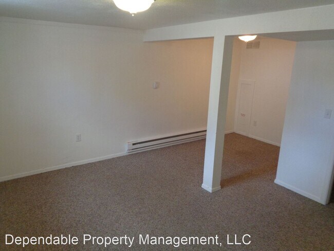 Building Photo - 6 br, 3 bath House - 1018 17th Street
