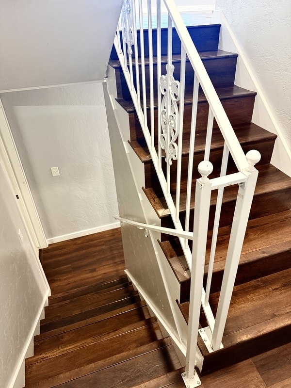 Building Photo - 7428 S 700 E