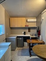 Building Photo - 8509 Fullbright Ave