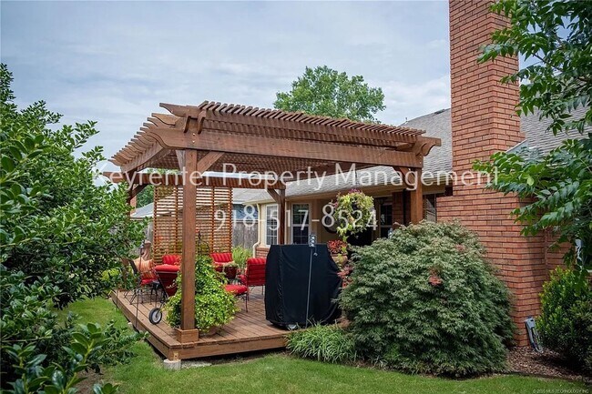 Building Photo - Large | 4 Bed | 3 Bath | South Tulsa