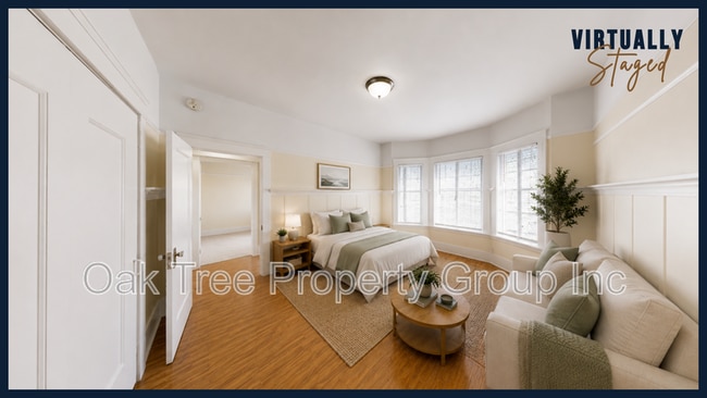 Building Photo - 547 24th St
