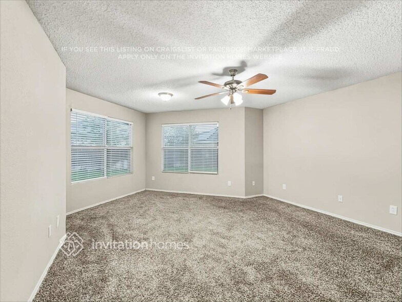 Building Photo - 510 Del Mar Dr