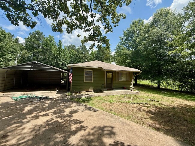 Primary Photo - 5105 Lewis Ln