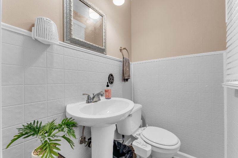 Building Photo - 1823 7th St