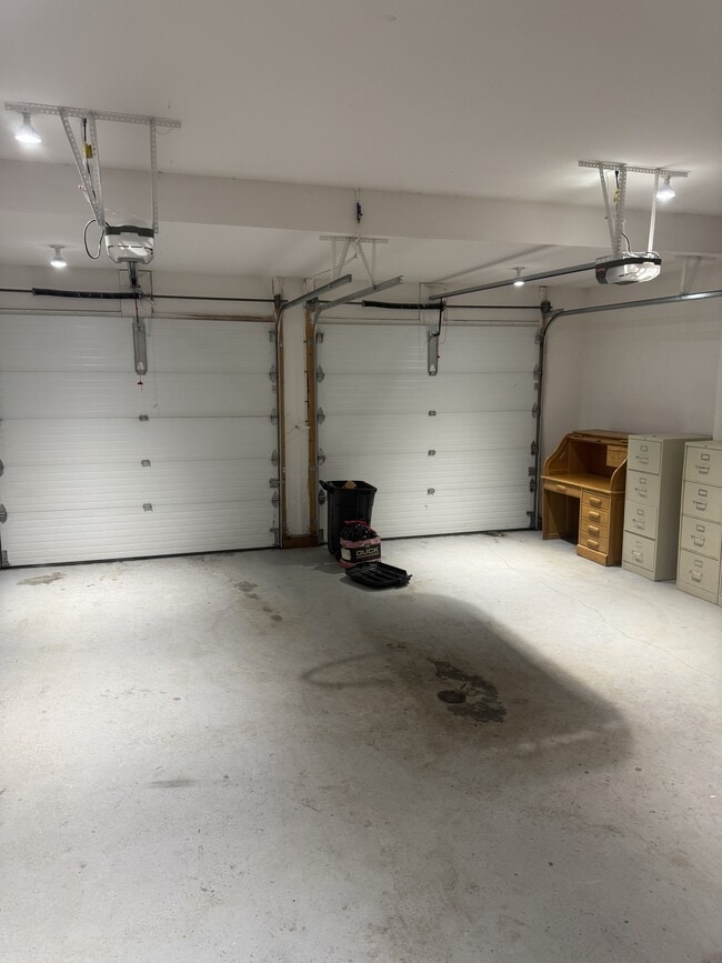 Building Photo - 2888 Odsather Cir