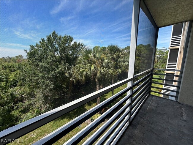 Building Photo - 15171 Cedarwood Ln