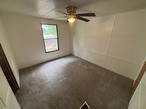 Building Photo - 18 Nancy Ln