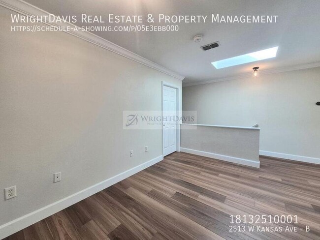 Building Photo - 2513 W Kansas Ave