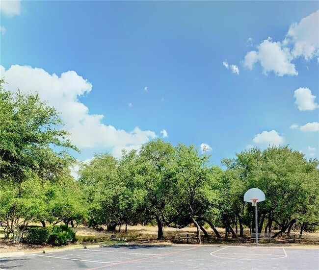 Building Photo - 3815 Lagoona Dr