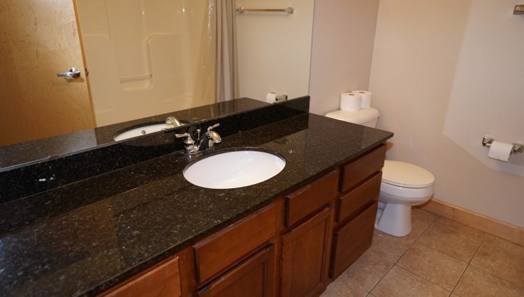 Building Photo - 8253 Mayo Dr