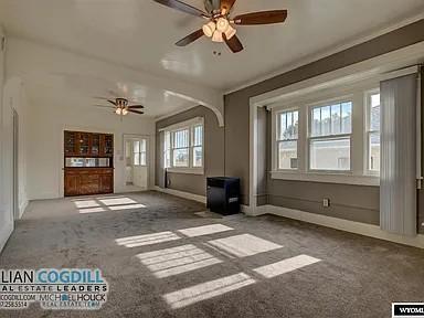 Building Photo - 1112 E 2nd St