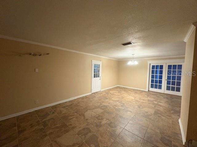 Building Photo - 401 Alma Dr
