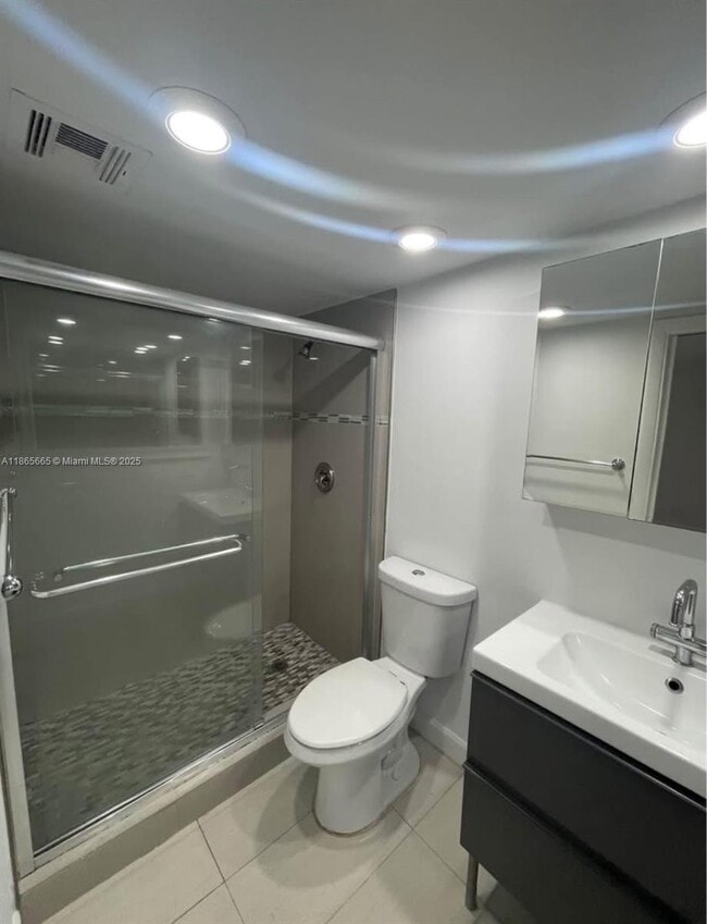 Building Photo - 8415 SW 107th Ave