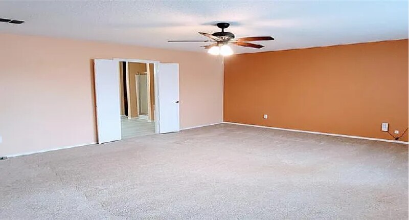 Building Photo - 8733 Polo Dr