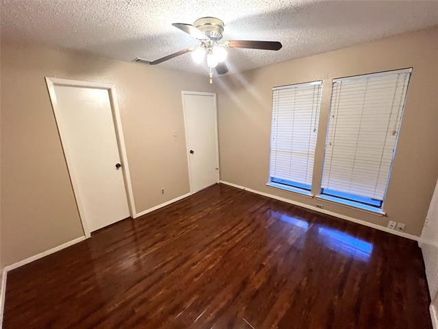 Building Photo - 1619 Brentwood Dr