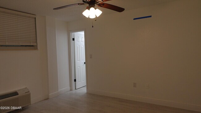 Building Photo - 935 S Atlantic Ave