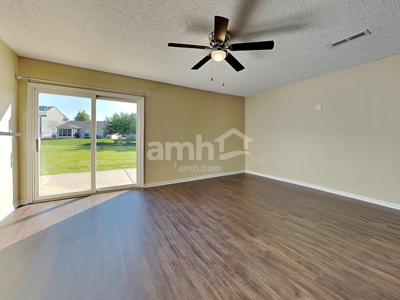 Building Photo - 424 Hartford Ct