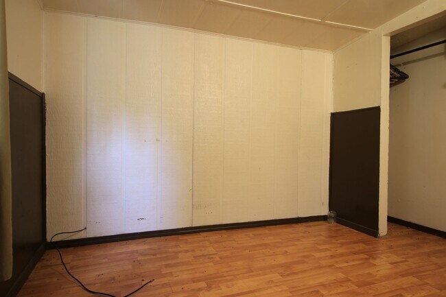 Building Photo - 1 Bed/1 Bath Mobile Home in Batesville