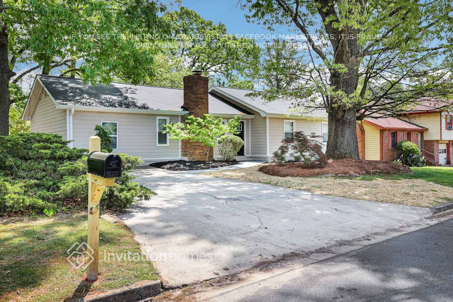 Building Photo - 2052 Marbut Ln