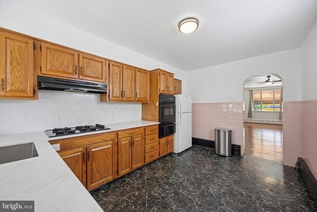 Building Photo - 3224 Aramingo Ave