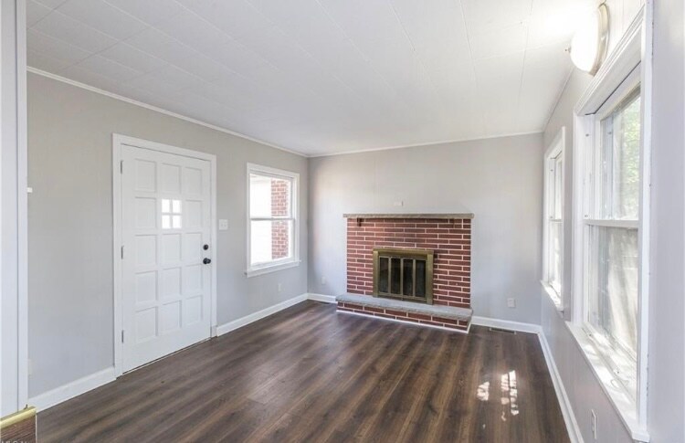 Building Photo - 2910 14th St NW