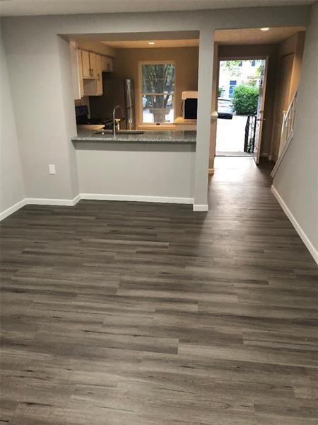 Building Photo - 864 Regal Path Ln