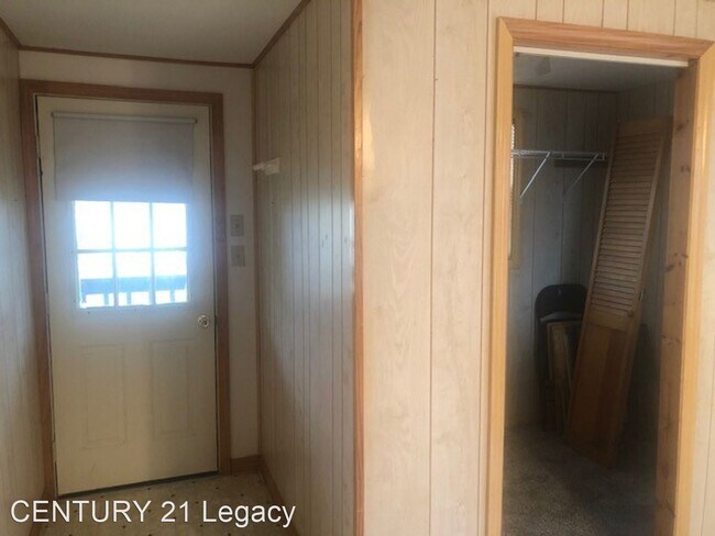 Building Photo - 3 br, 2 bath House - 1131 Friendship Way