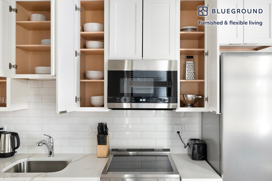 Building Photo - 44 Bromfield St