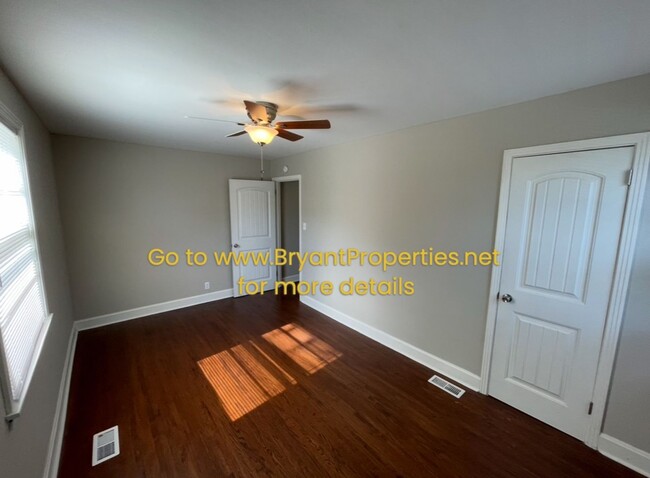 Building Photo - Nashville - Donelson Area - 2 Bedrooms 1-Bath