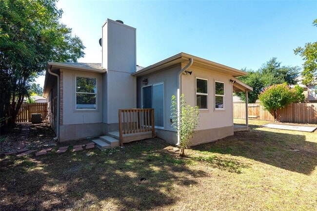 Building Photo - 2321 Friarcreek Loop